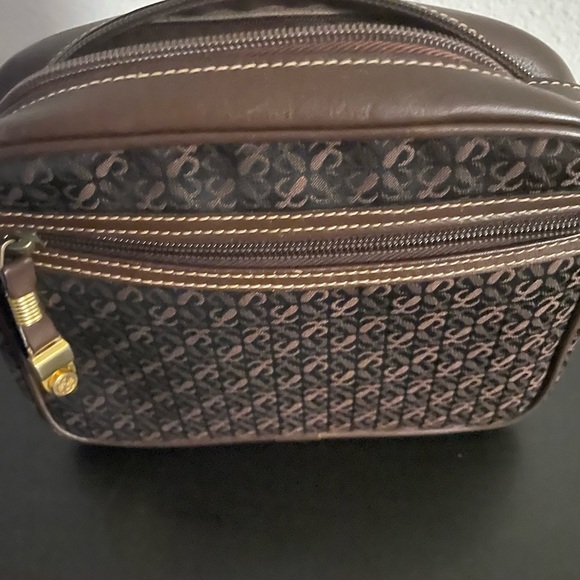 Authentic vintage Pre owned Loewe Camera bag - Picture 2 of 14